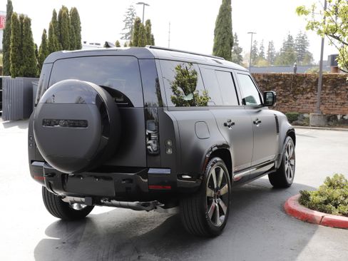 New 2026 Land Rover Defender 110 X AWD/4WD image 10