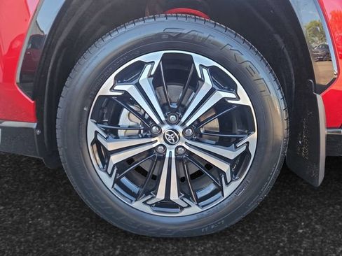 Certified 2025 Toyota RAV4 XSE w/ Premium Package AWD/4WD image 4