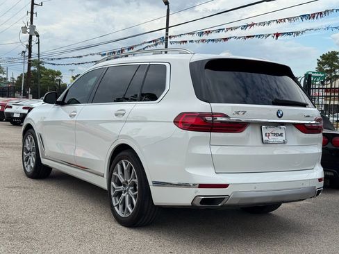 Used 2021 BMW X7 xDrive40i w/ Premium Package image 8
