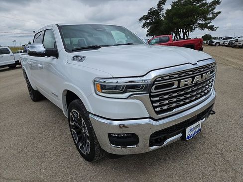 Used 2025 RAM 1500 Limited AWD/4WD image 11