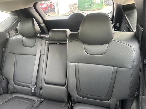 Used 2024 Hyundai Tucson Limited AWD/4WD image 49