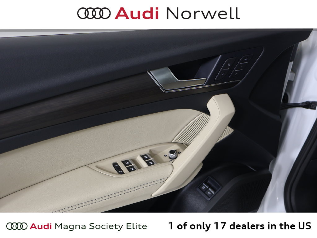 Used 2023 Audi Q5 e Prestige AWD/4WD image 21