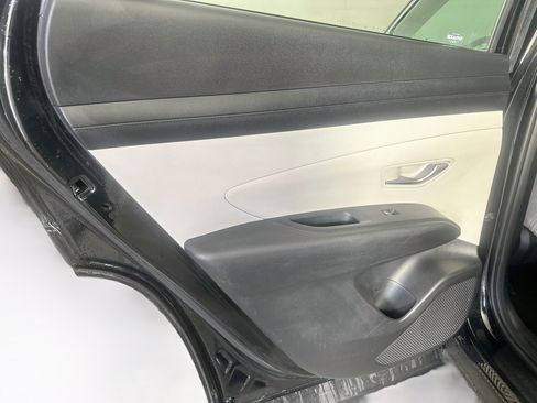 Used 2025 Hyundai Tucson SEL FWD image 25