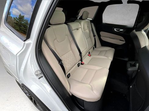 New 2026 Volvo XC60 B5 Plus w/ Protection Package Premier image 9