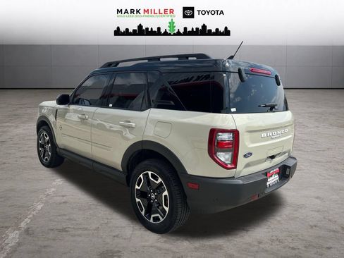 Used 2024 Ford Bronco Sport Outer Banks w/ Tech Package AWD/4WD image 3