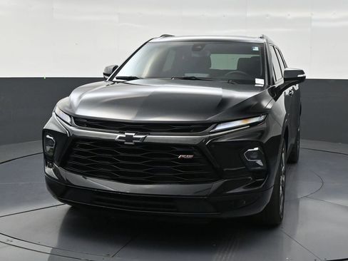 Used 2024 Chevrolet Blazer RS w/ Enhanced Convenience Package FWD image 8