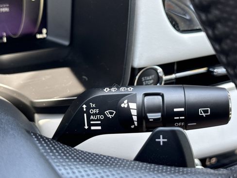 Used 2025 Mitsubishi Outlander SE FWD image 24