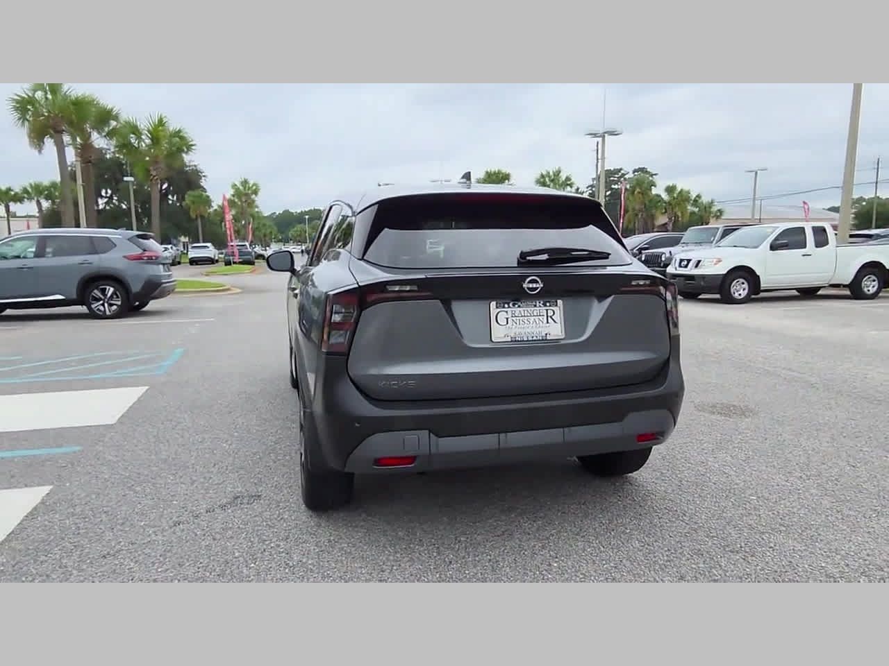 Used 2025 Nissan Kicks SV FWD image 30