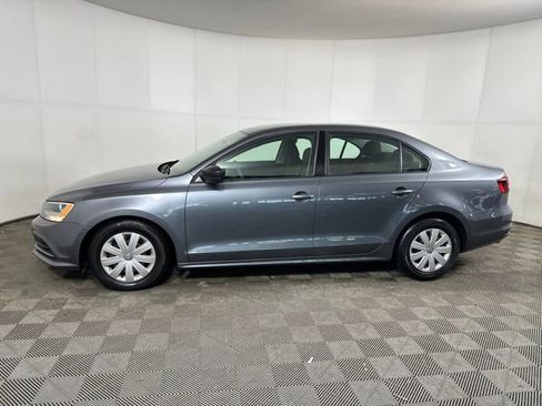 Used 2016 Volkswagen Jetta S image 6