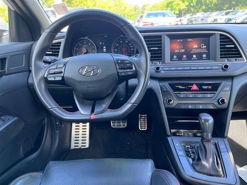 Used 2018 Hyundai Elantra Sport FWD image 12