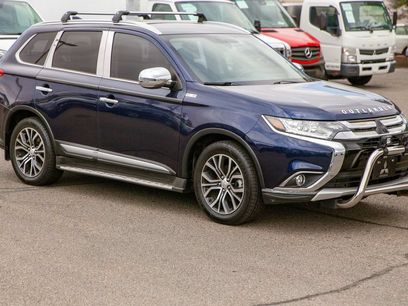 Used 2017 Mitsubishi Outlander SE