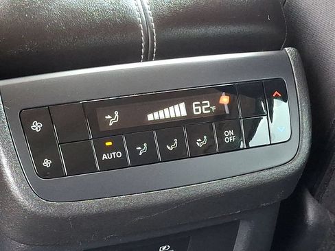 Certified 2024 Nissan Pathfinder SV AWD/4WD image 13