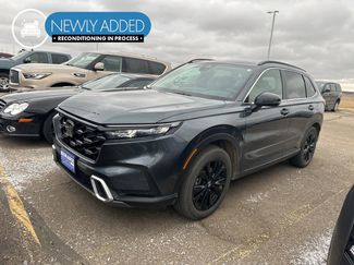 Used 2025 Honda CR-V Sport Touring video 1