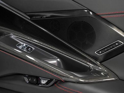 Used 2024 Chevrolet Corvette Stingray Premium Cpe w/ Stealth Interior Trim Package RWD image 37