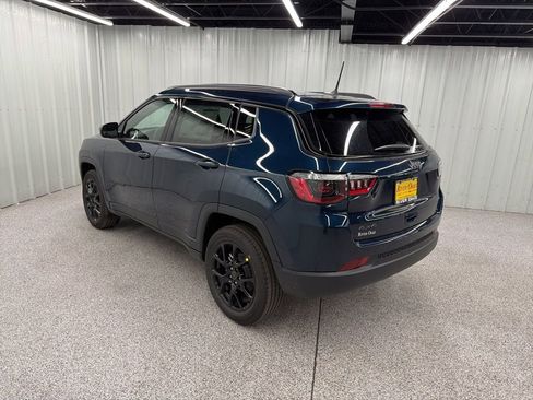 New 2026 Jeep Compass Latitude AWD/4WD image 4