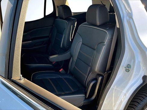 Used 2022 GMC Acadia Denali w/ Denali Ultimate Package image 26