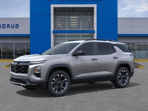 New 2026 Chevrolet Equinox RS w/ Convenience Package III FWD image 2