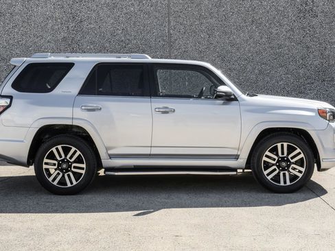 Used 2014 Toyota 4Runner Limited image 7