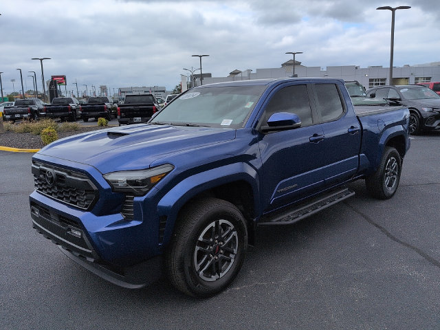 Certified 2024 Toyota Tacoma TRD Sport w/ TRD Sport Upgrade Package AWD/4WD image 3