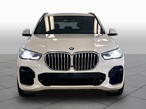 Used 2023 BMW X5 xDrive40i w/ M Sport Package AWD/4WD image 3