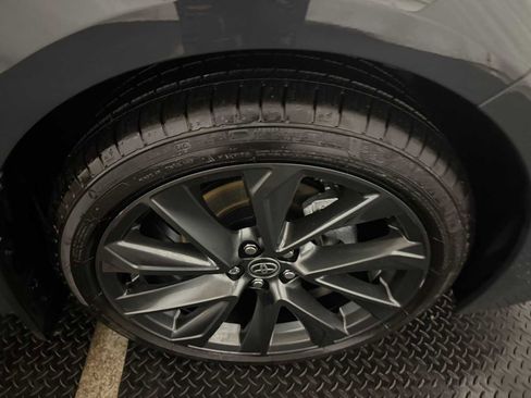 Certified 2025 Toyota Corolla SE image 12