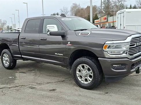 Used 2024 RAM 2500 Laramie image 2