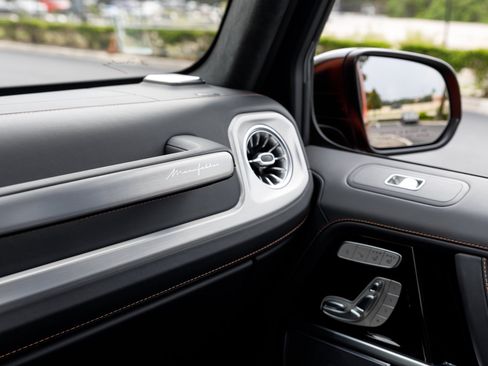 Used 2024 Mercedes-Benz G 63 AMG 4MATIC image 32