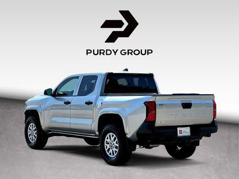 Certified 2024 Toyota Tacoma SR AWD/4WD image 6