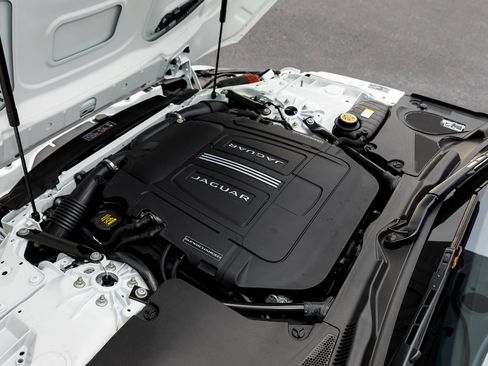 Used 2024 Jaguar F-TYPE R-Dynamic image 38