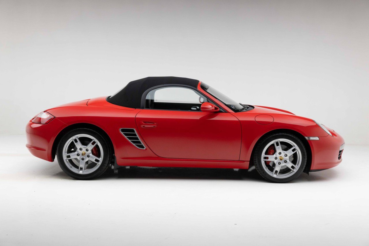 Used 2005 Porsche Boxster S RWD image 35