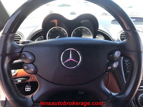 Used 2007 Mercedes-Benz SL 550 image 15