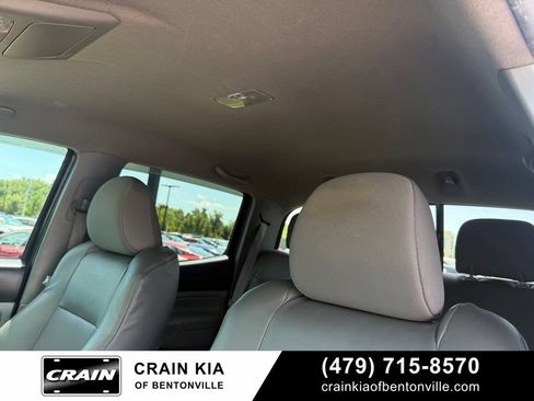 Used 2014 Toyota Tacoma 4x4 Double Cab w/ TRD Sport Package image 21