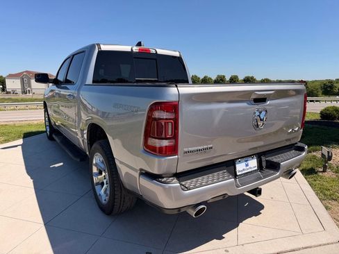 Used 2021 RAM 1500 Big Horn AWD/4WD image 3