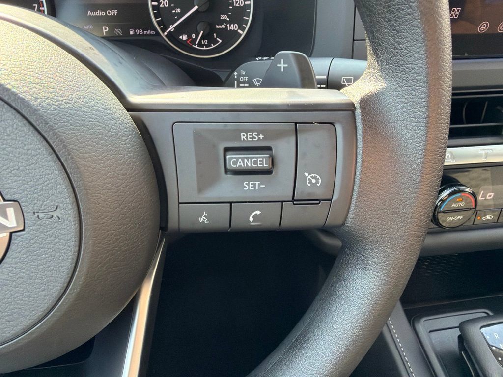 Used 2026 Nissan Pathfinder S AWD/4WD image 24