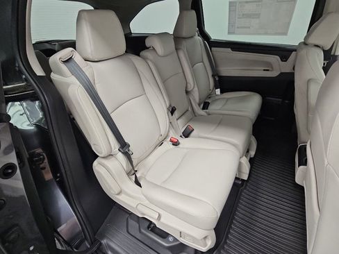 New 2026 Honda Odyssey EX-L image 34