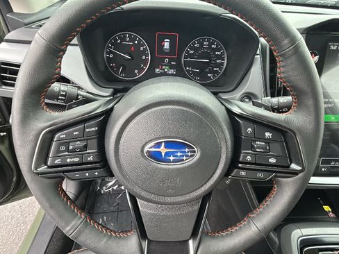 Certified 2026 Subaru Crosstrek 2.5i Limited w/ Crosstrek Mirror Package AWD/4WD image 19