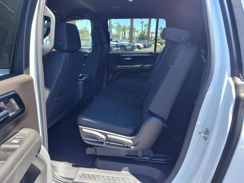 New 2026 Chevrolet Suburban LS RWD image 6