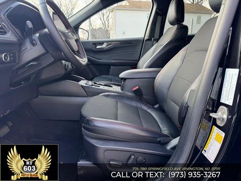 Used 2025 Ford Escape ST-Line Select image 21