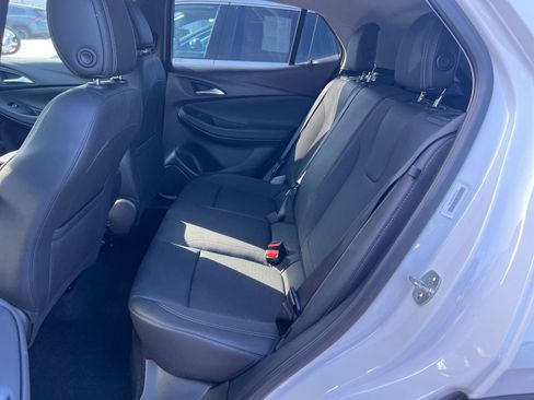 Used 2025 Buick Encore GX Preferred image 23