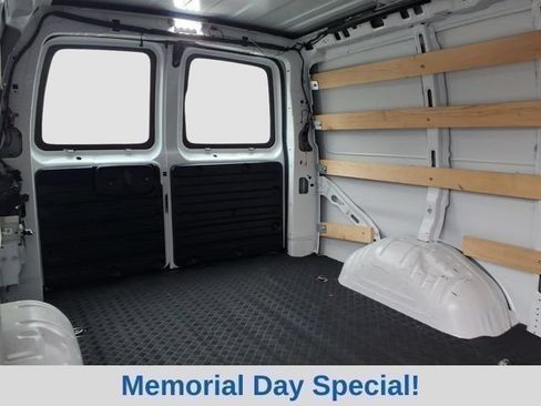 Used 2024 GMC Savana 2500 w/ Driver Convenience Package RWD image 13