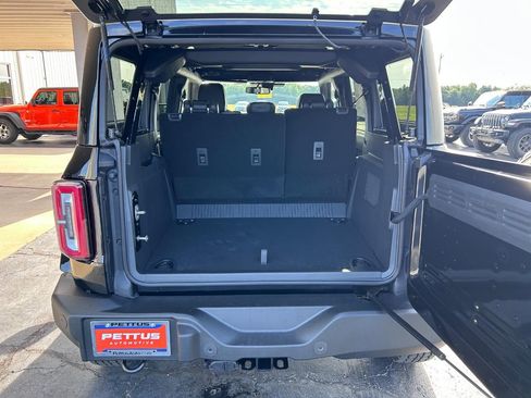 New 2025 Ford Bronco Outer Banks image 5