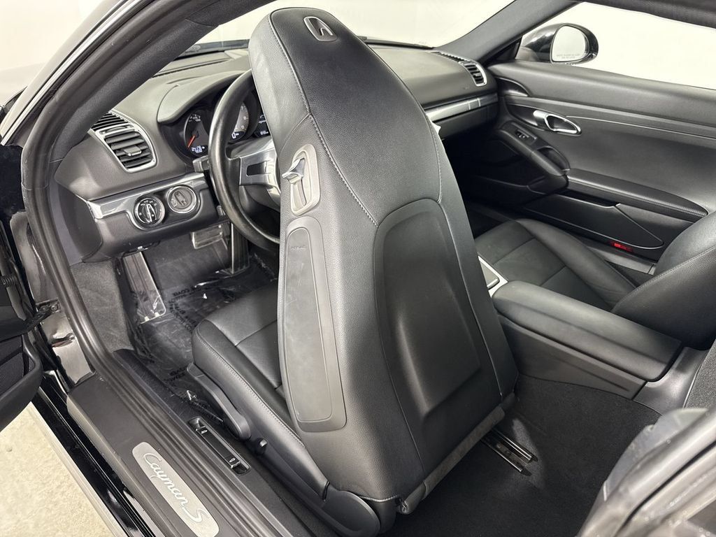 Certified 2015 Porsche Cayman S RWD image 24
