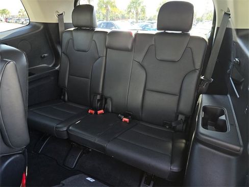 Certified 2025 Kia Telluride S image 17
