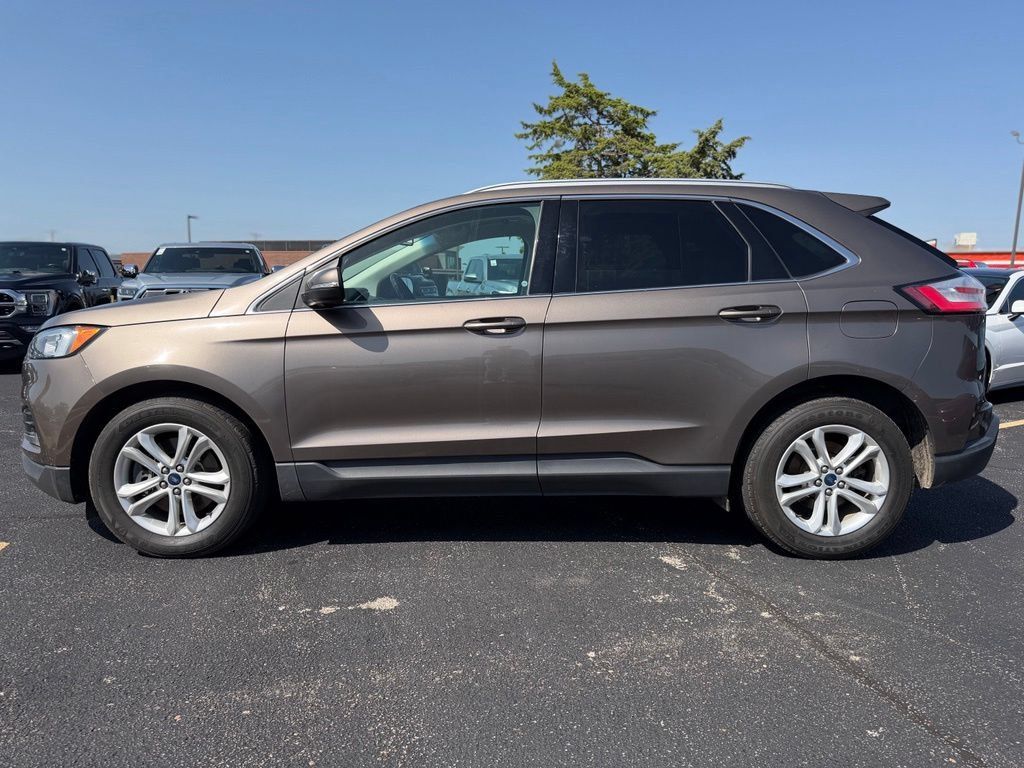 Used 2019 Ford Edge SEL w/ Equipment Group 201A AWD/4WD image 4