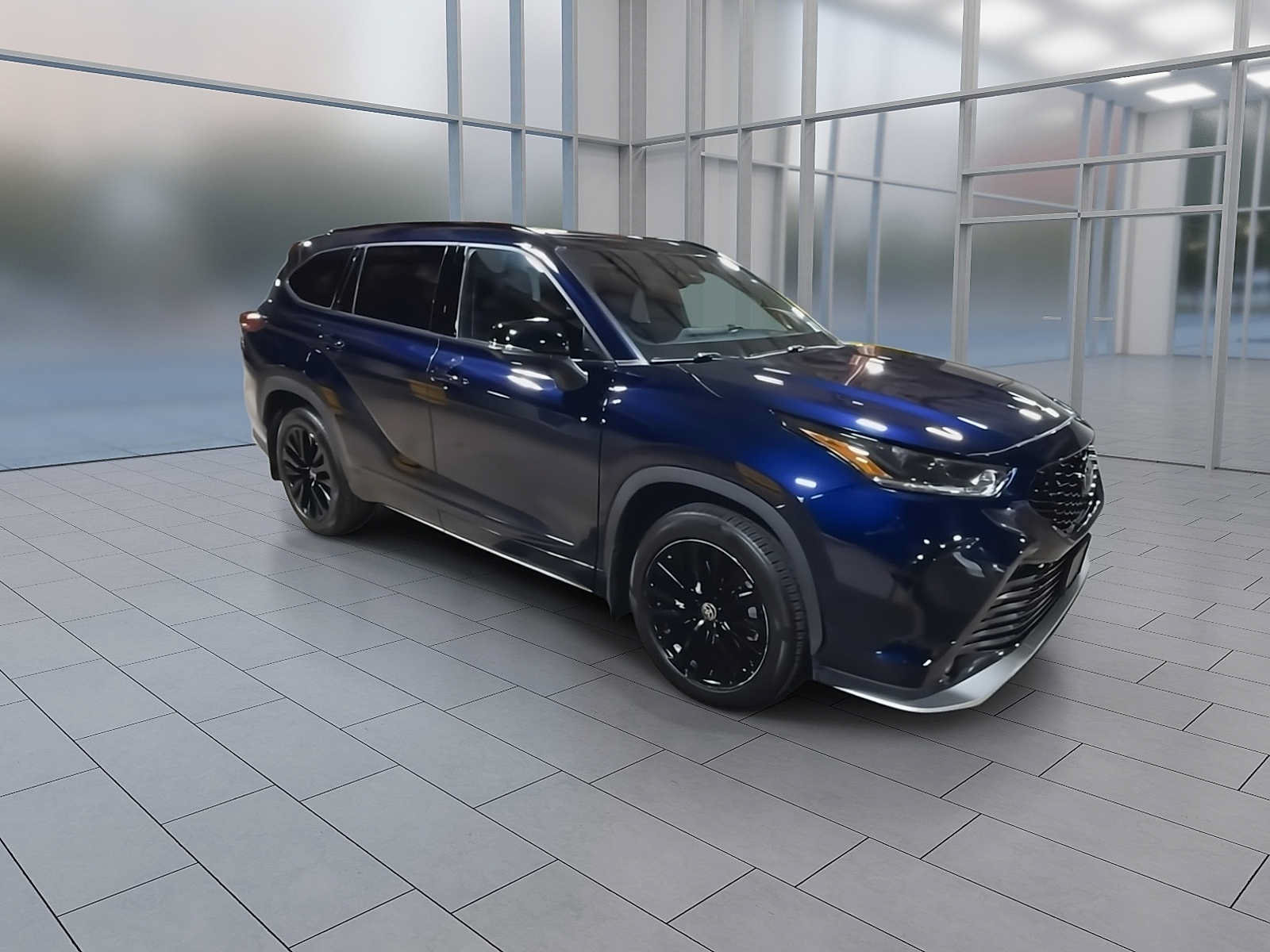 Used 2023 Toyota Highlander XSE AWD/4WD image 2