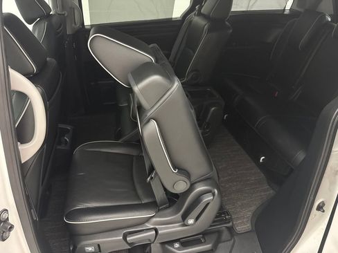 Used 2023 Honda Odyssey Elite image 51