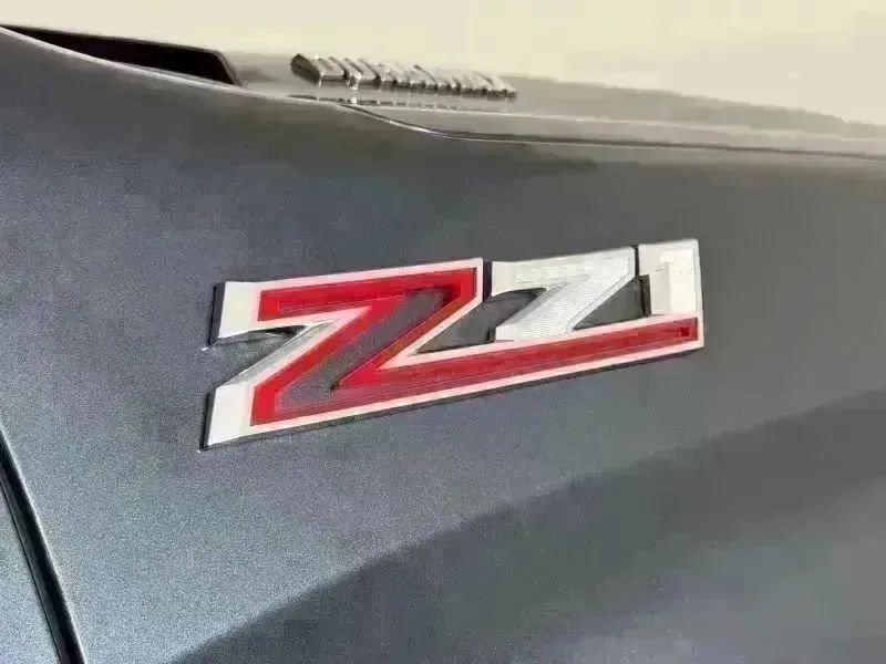 Used 2020 Chevrolet Silverado 1500 LTZ AWD/4WD image 16
