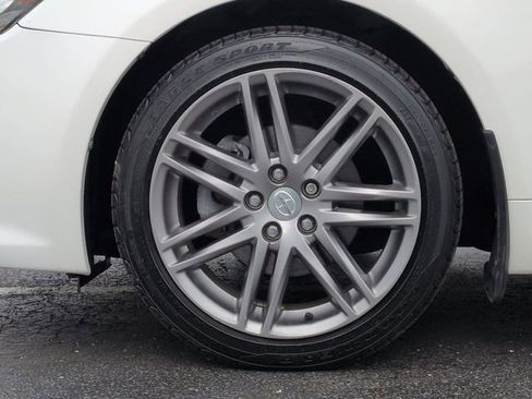 Used 2013 Scion tC FWD image 10