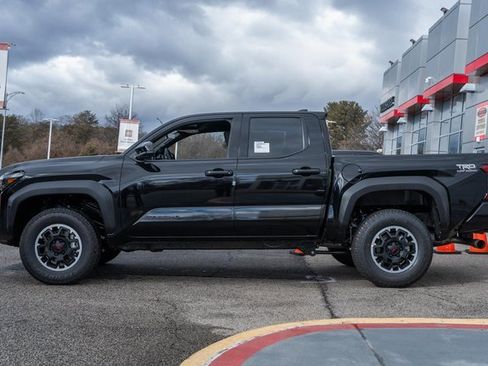 New 2026 Toyota Tacoma TRD Off-Road image 4