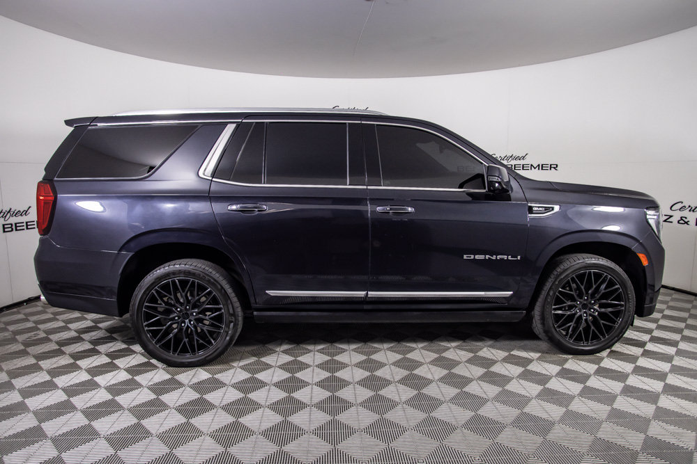Used 2023 GMC Yukon Denali AWD/4WD image 3